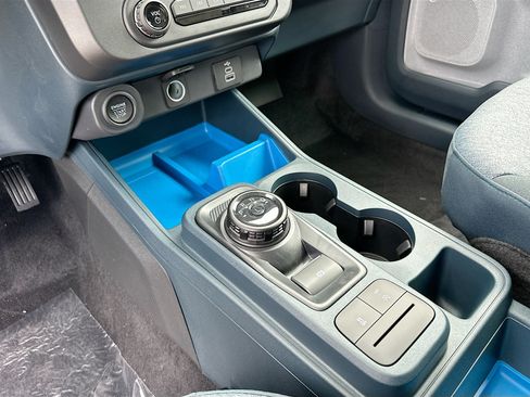 New 2026 Ford Maverick XLT w/ XLT Luxury Package FWD image 11