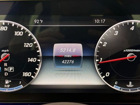 Used 2020 Mercedes-Benz E 350 4MATIC Sedan image 18