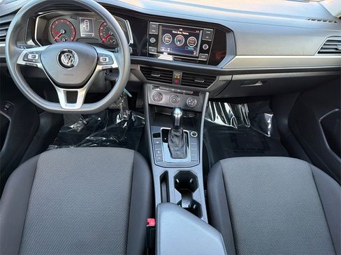 Used 2019 Volkswagen Jetta S w/ Driver Assistance Package image 16