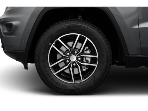 Certified 2020 Jeep Grand Cherokee Trailhawk w/ Premium Lighting Group AWD/4WD image 11