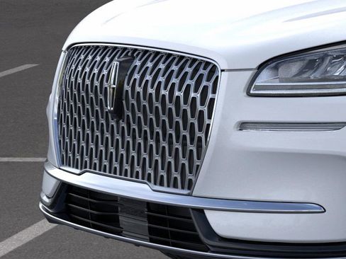 New 2026 Lincoln Corsair Premiere image 17