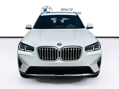 Used 2024 BMW X3 sDrive30i w/ Premium Package RWD image 2