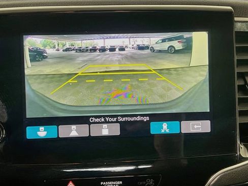 Used 2021 Honda Pilot Touring image 22