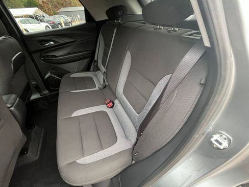 Used 2025 Chevrolet TrailBlazer LT image 32