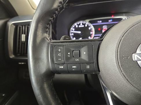 Used 2024 Nissan Pathfinder SL w/ SL Premium Package image 24