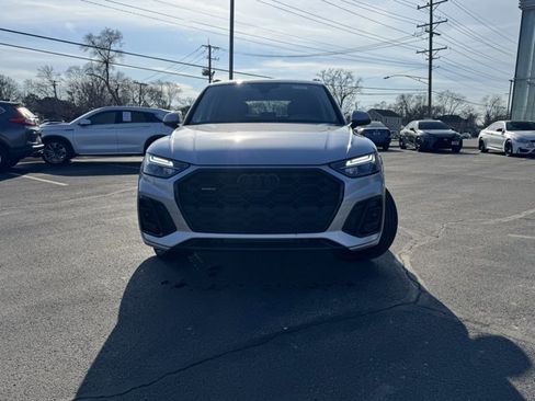 Used 2023 Audi Q5 2.0T Premium Plus w/ Premium Plus Package image 2