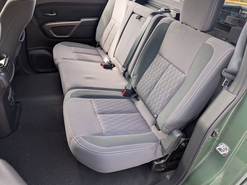 Used 2024 Nissan Titan SV w/ SV Bronze Edition Package image 17