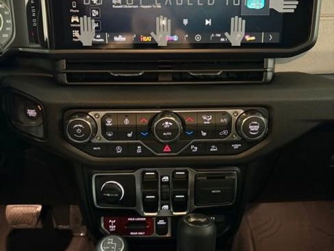 New 2026 Jeep Wrangler Unlimited Sport AWD/4WD image 18