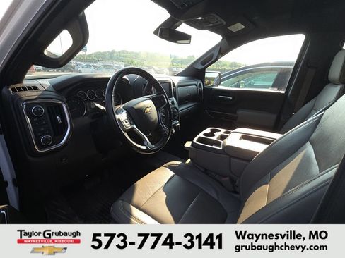 Certified 2020 Chevrolet Silverado 1500 LT AWD/4WD image 9