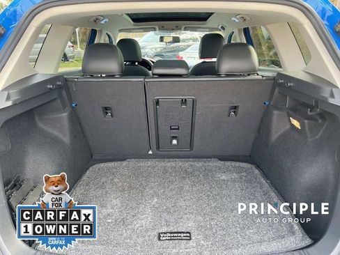 Used 2022 Volkswagen Taos SE w/ Panoramic Sunroof Package image 30