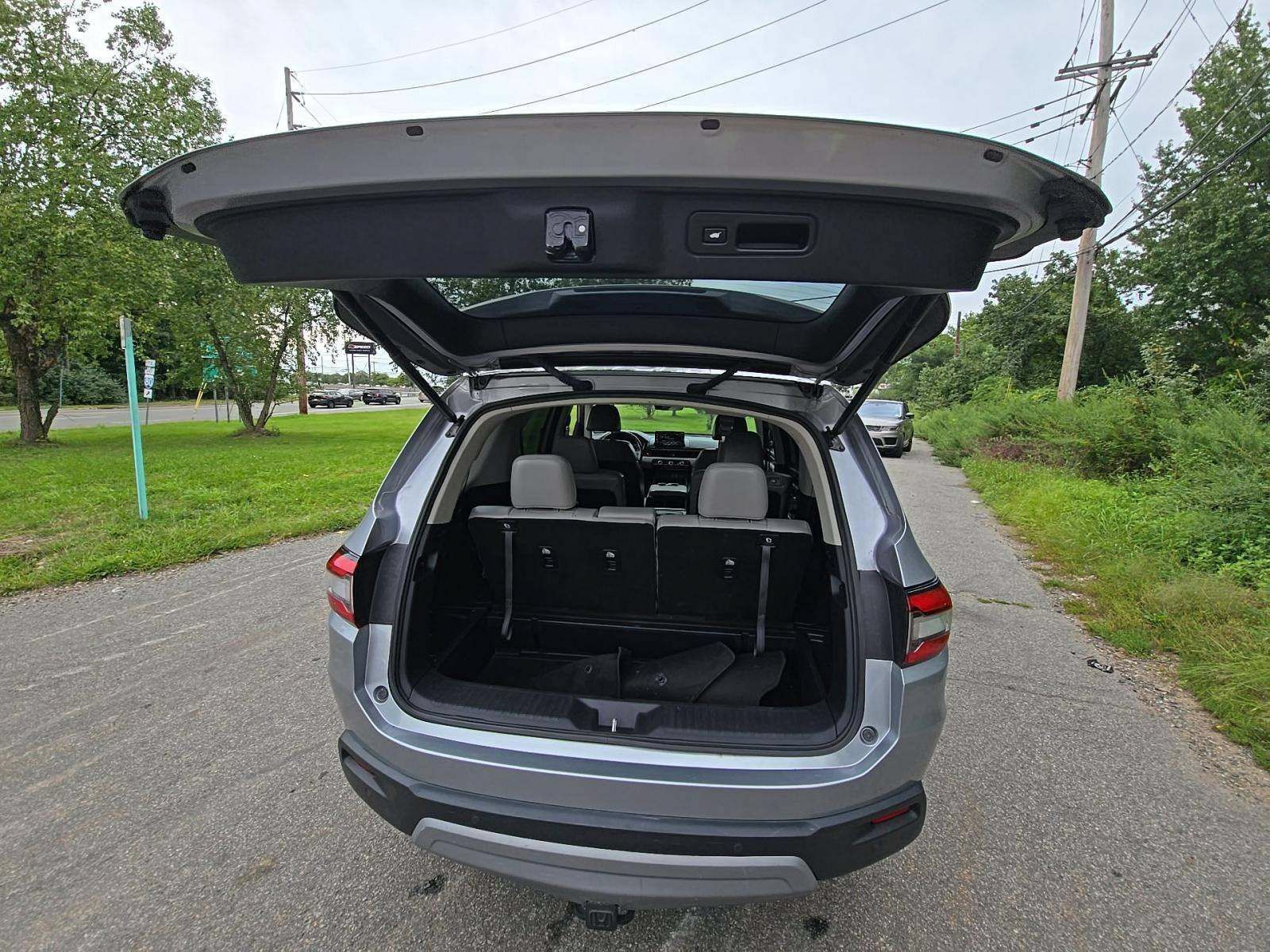 Used 2023 Honda Pilot EX-L image 13