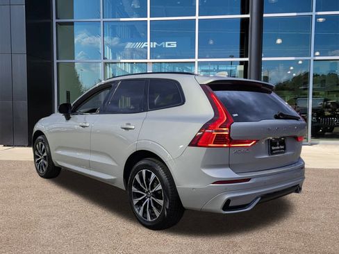 Used 2025 Volvo XC60 B5 Plus image 8