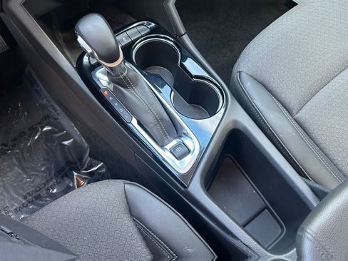 Used 2025 Buick Encore GX Preferred image 35