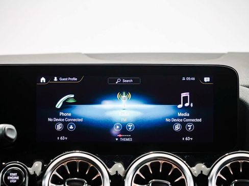 Used 2023 Mercedes-Benz GLA 250 image 13