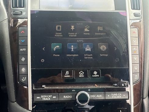 Used 2018 INFINITI Q50 Luxe w/ Essential Package (3.0T Luxe) RWD image 21