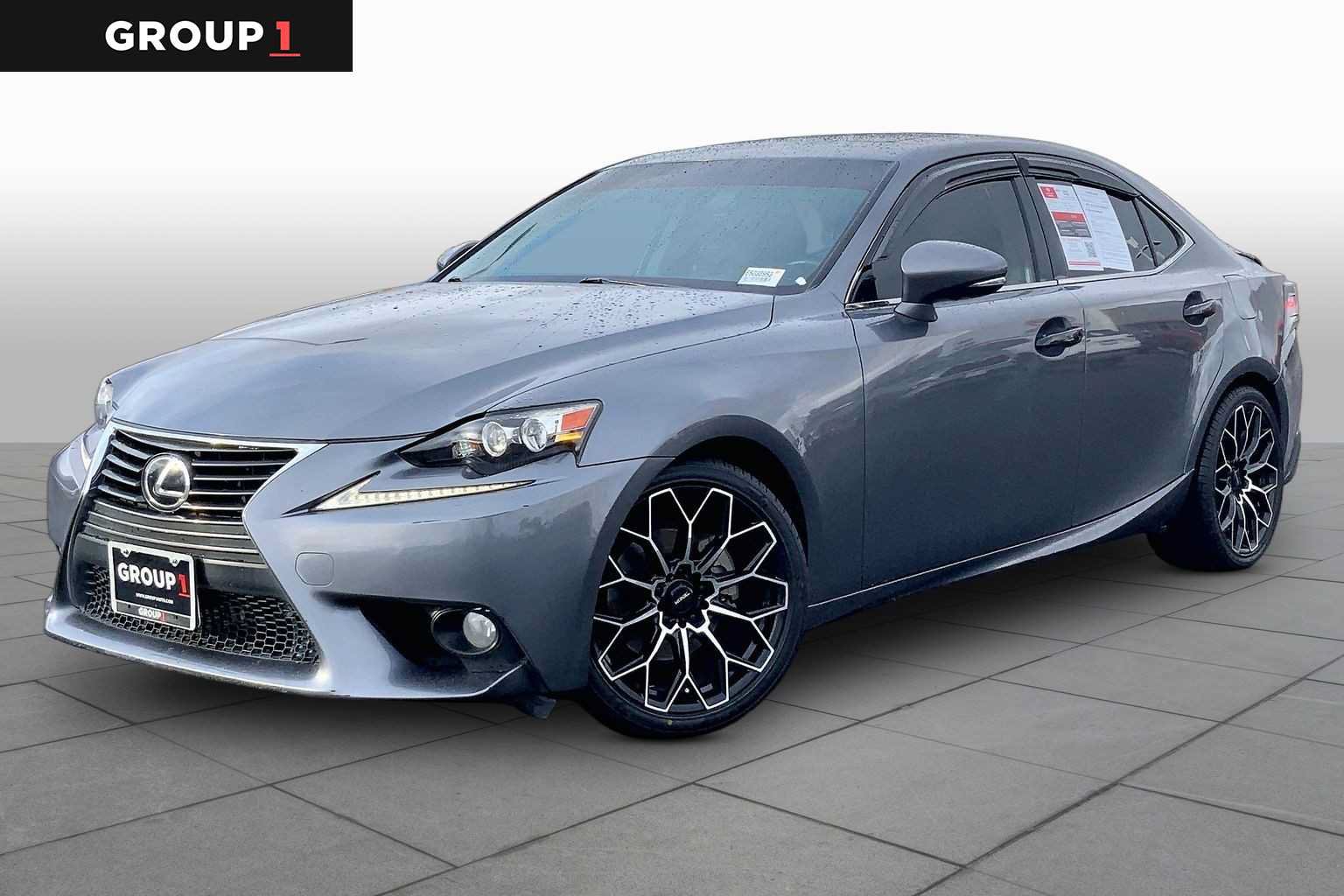 Used 2014 Lexus IS 250 w/ Navigation Package RWD image 1