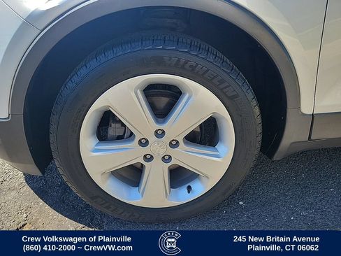 Used 2016 Buick Encore FWD image 17