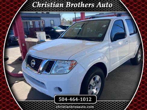Used 2012 Nissan Pathfinder S image 1