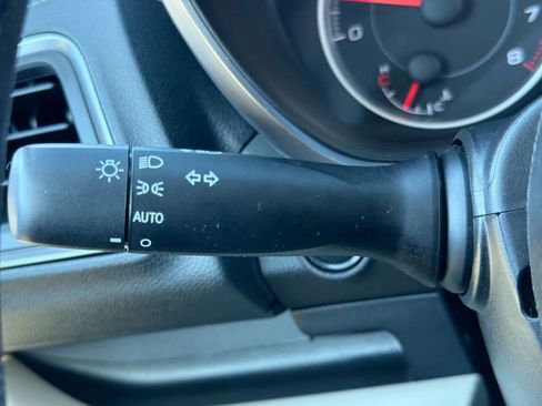 Certified 2022 Subaru Ascent Premium w/ Convenience Package image 27