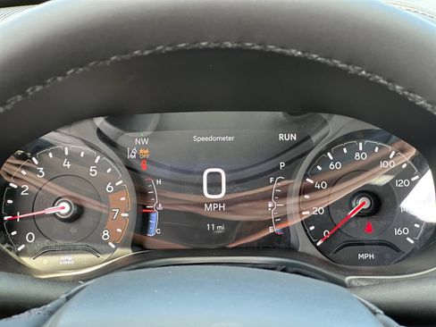 New 2025 Jeep Compass Limited w/ Sun & Sound Group AWD/4WD image 21