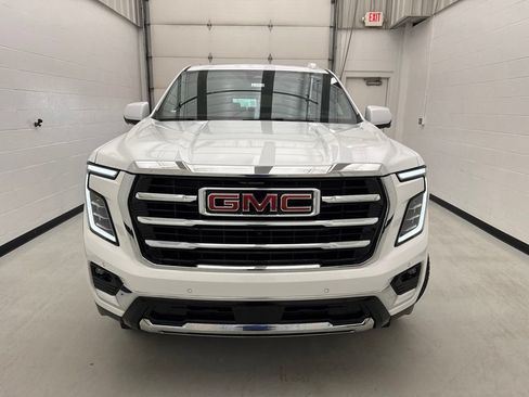 New 2026 GMC Yukon XL Elevation w/ Elevation Premium Package AWD/4WD image 2