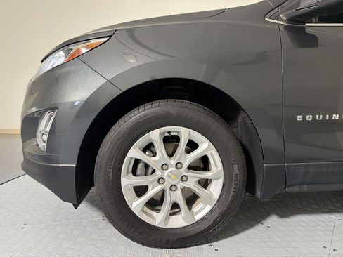 Used 2018 Chevrolet Equinox LT FWD image 10