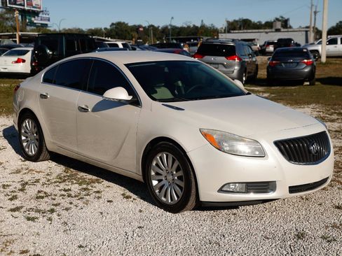 Used 2013 Buick Regal Premium image 15