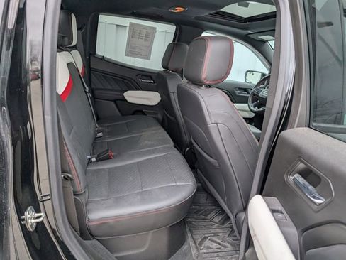 Used 2024 GMC Canyon AT4X image 20