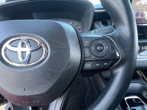 Certified 2024 Toyota Corolla LE w/ LE Convenience Package FWD image 19