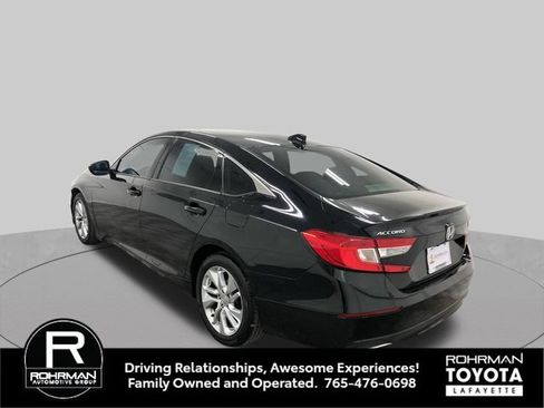 Used 2018 Honda Accord LX image 4