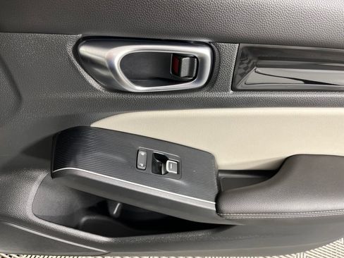 Certified 2024 Honda Civic Touring image 21