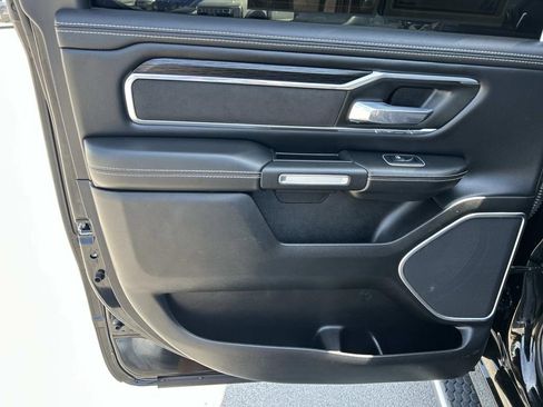 Used 2023 RAM 1500 Laramie AWD/4WD image 23