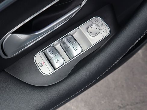 New 2025 Mercedes-Benz GLS 580 4MATIC image 19