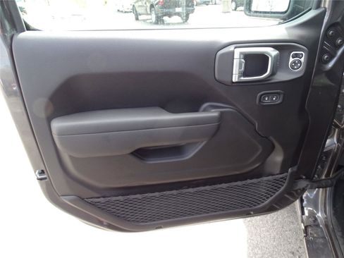 New 2025 Jeep Wrangler Sport S image 22