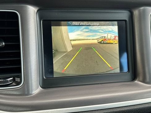 Used 2022 Dodge Charger SXT image 20