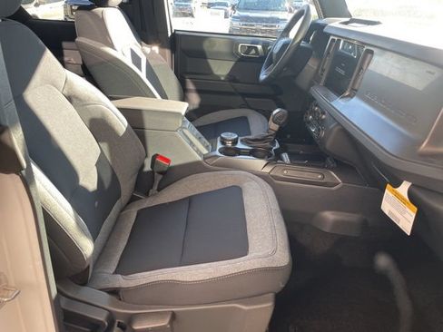 New 2025 Ford Bronco Big Bend AWD/4WD image 17