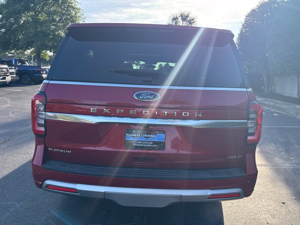 Used 2022 Ford Expedition Max Platinum AWD/4WD image 4