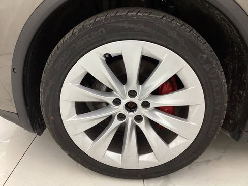 Used 2016 Tesla Model X 75D image 45