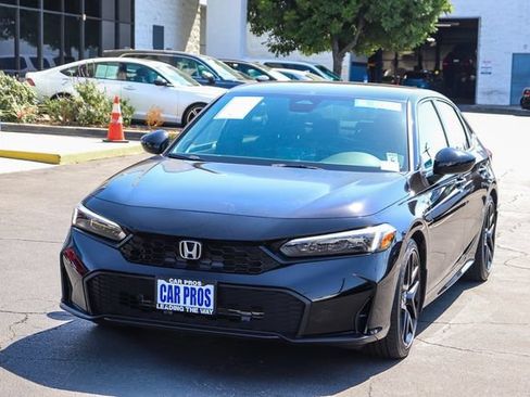 Certified 2025 Honda Civic Sport image 5