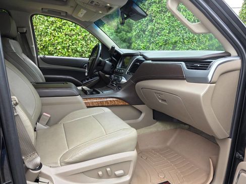 Used 2015 Chevrolet Tahoe LTZ image 36