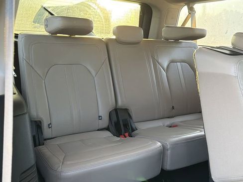 Used 2024 Ford Expedition Max Limited image 17