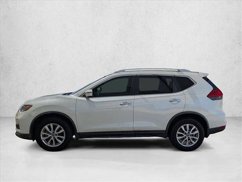 Used 2017 Nissan Rogue SV FWD image 8