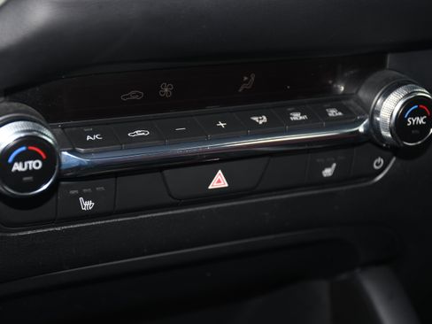 Used 2024 MAZDA MAZDA3 s image 15