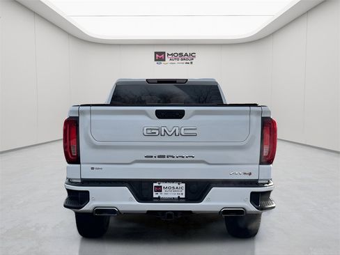 Used 2023 GMC Sierra 1500 AT4 image 6