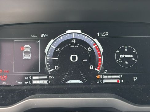 New 2026 Toyota Tundra Limited AWD/4WD image 17