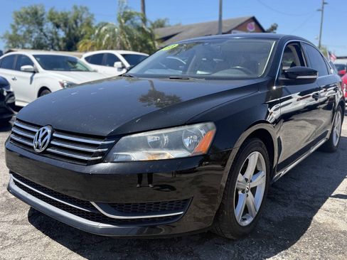 Used 2013 Volkswagen Passat 2.5 SE FWD image 3