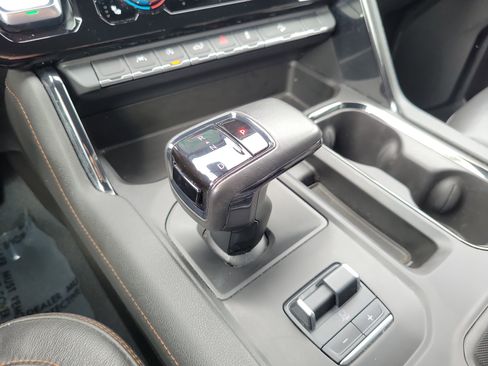 Used 2022 GMC Sierra 1500 AT4 image 23