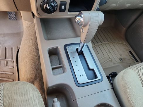 Used 2015 Nissan Frontier SV AWD/4WD image 19