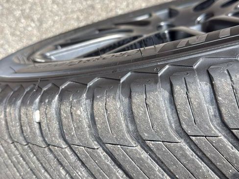 Used 2017 Porsche Cayenne GTS AWD/4WD image 9