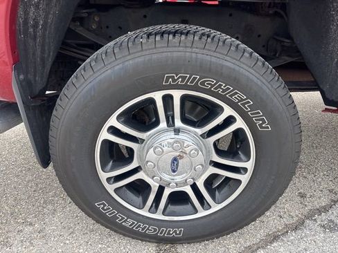 Used 2014 Ford F350 Platinum w/ FX4 Off-Road Package image 20